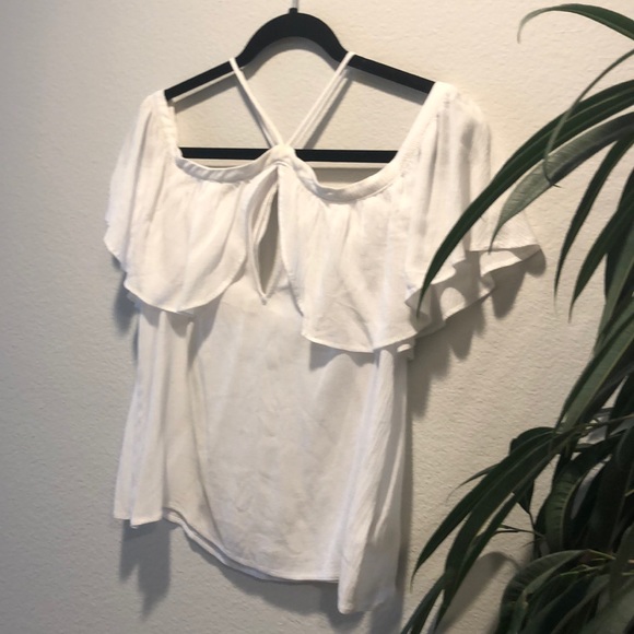 Express Off-Shoulder Crop - Picture 1 of 5